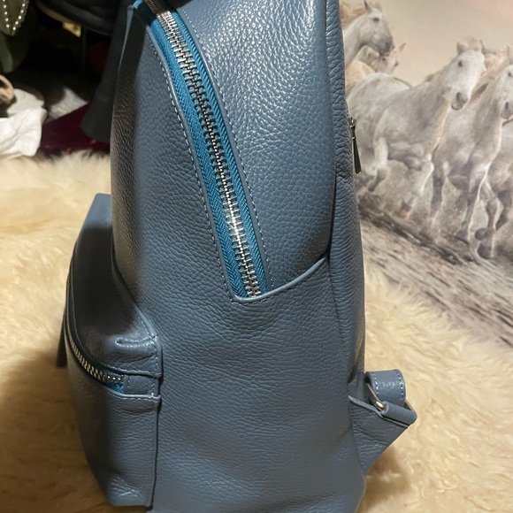New Italian leather backpack - Picture 5 of 14